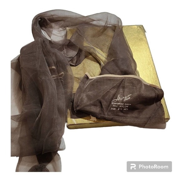 Hanes Stockings 4 Pair Vintage Hosiery Box Cantrese II Size 8.5 9.5 Medium Nylon - Picture 4 of 6